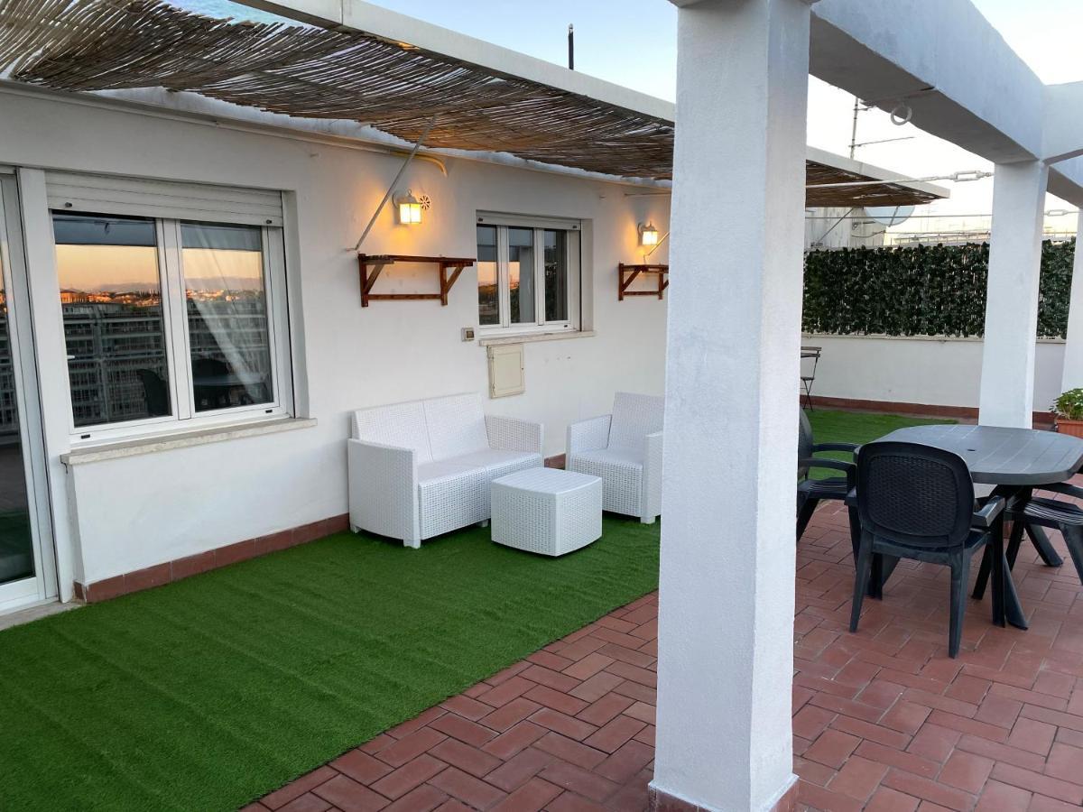 La Terrazza Imperiale Villa Рим Екстериор снимка